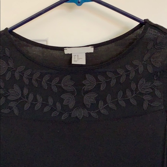H&M Black T-Shirt Top XS Mesh Embroidery - Picture 3 of 12